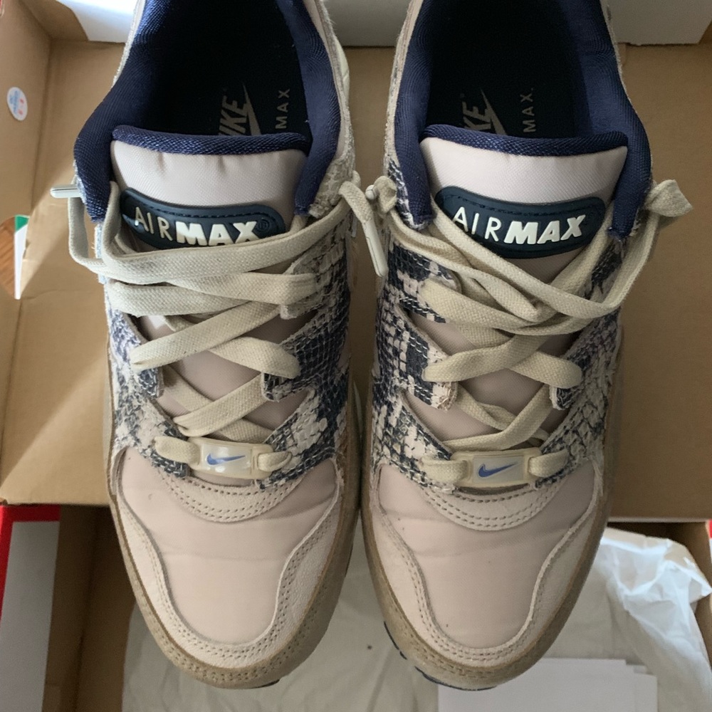 Nike Air Max 94 size 8